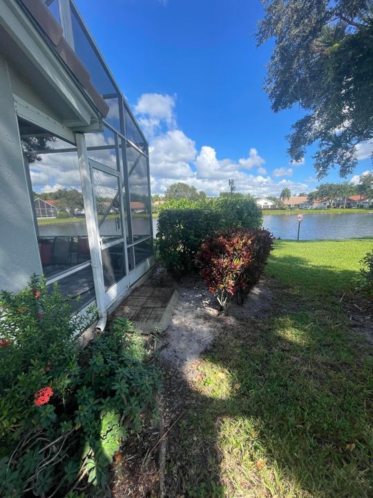 合同活跃: $529,900 (3 贝兹, 2 浴室, 2073 平方英尺)