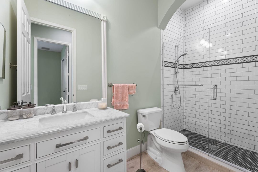 For Sale: $455,000 (2 beds, 2 baths, 1723 Square Feet)