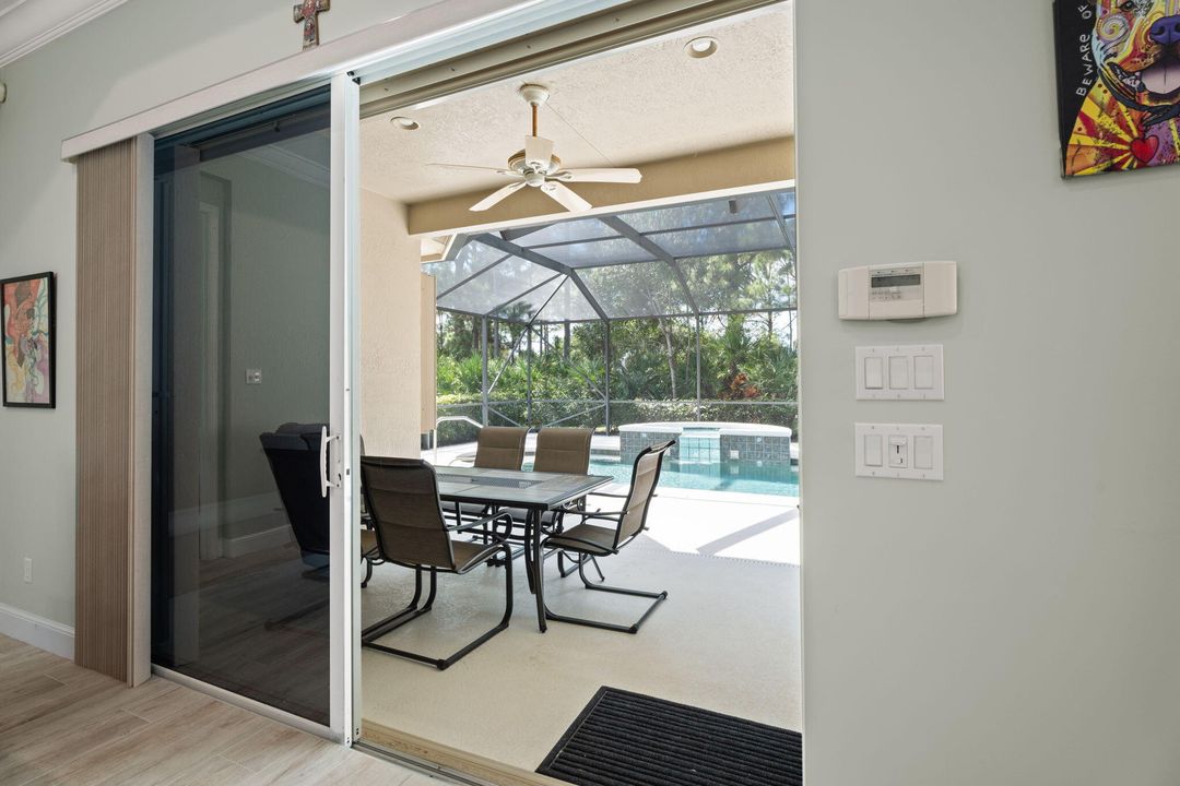 For Sale: $455,000 (2 beds, 2 baths, 1723 Square Feet)