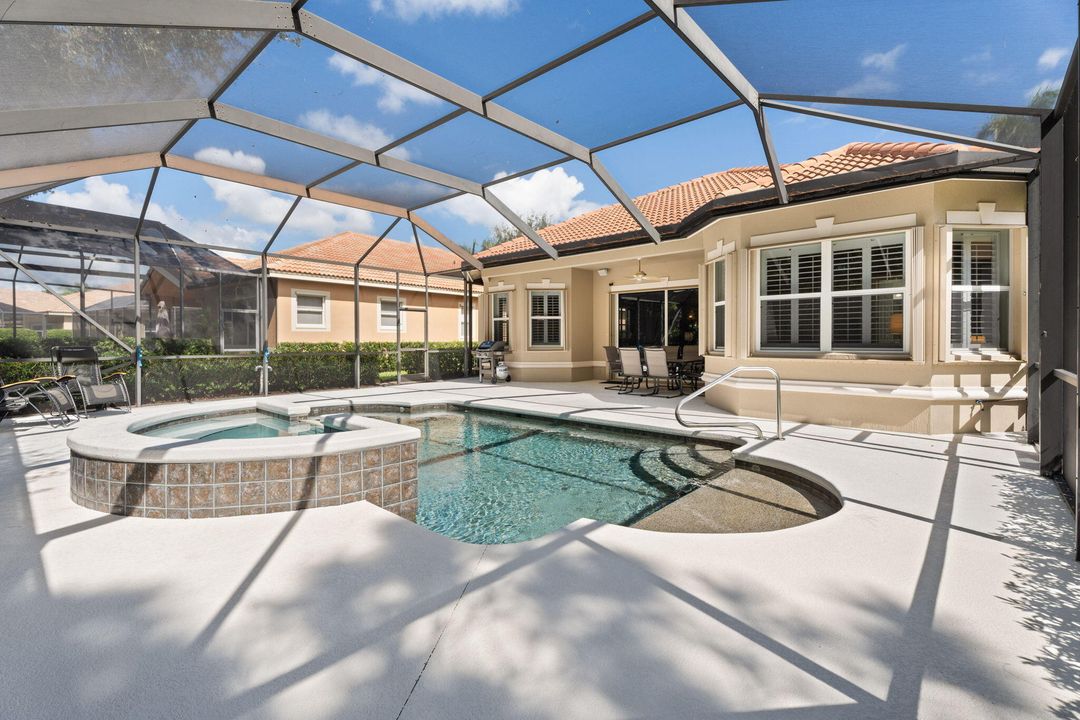 For Sale: $455,000 (2 beds, 2 baths, 1723 Square Feet)