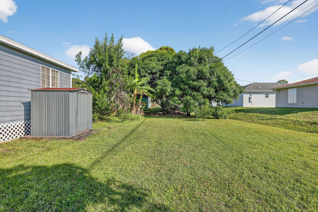 待售: $224,900 (3 贝兹, 2 浴室, 984 平方英尺)