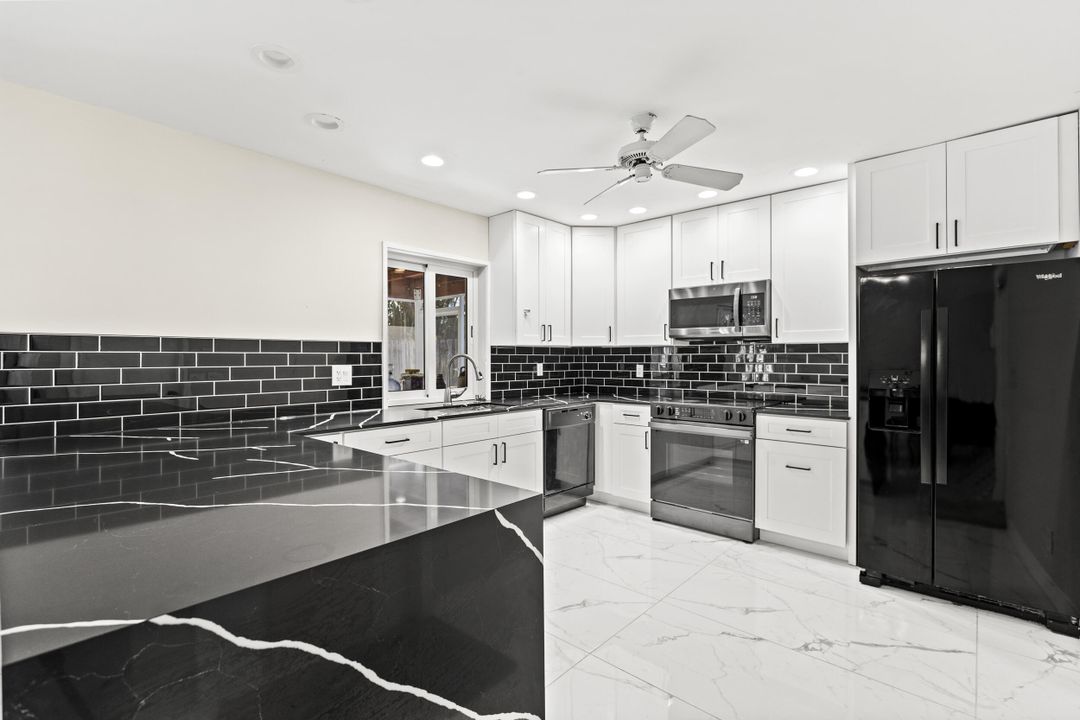 For Sale: $630,000 (4 beds, 2 baths, 1672 Square Feet)