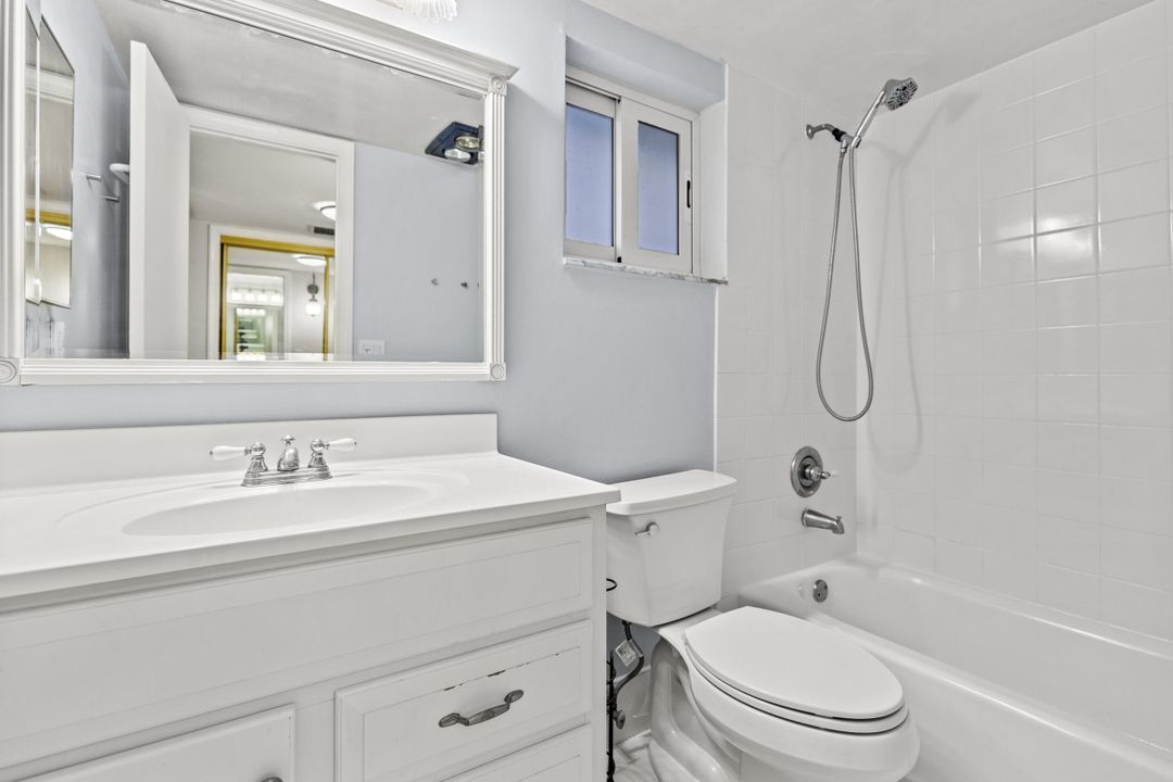 For Sale: $630,000 (4 beds, 2 baths, 1672 Square Feet)