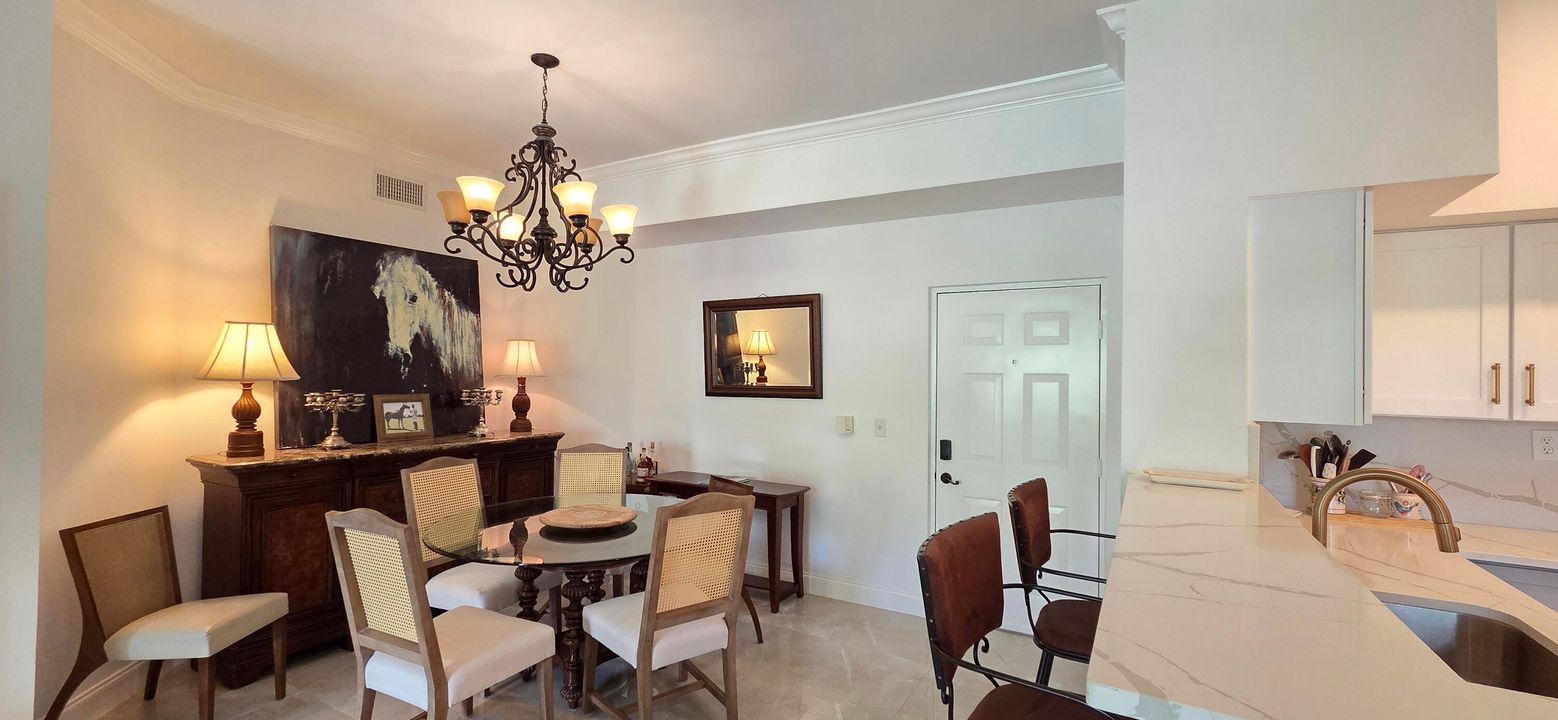 出租: $5,000 (3 贝兹, 2 浴室, 1479 平方英尺)