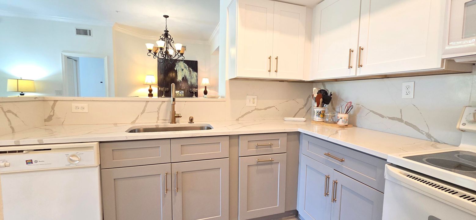 出租: $5,000 (3 贝兹, 2 浴室, 1479 平方英尺)