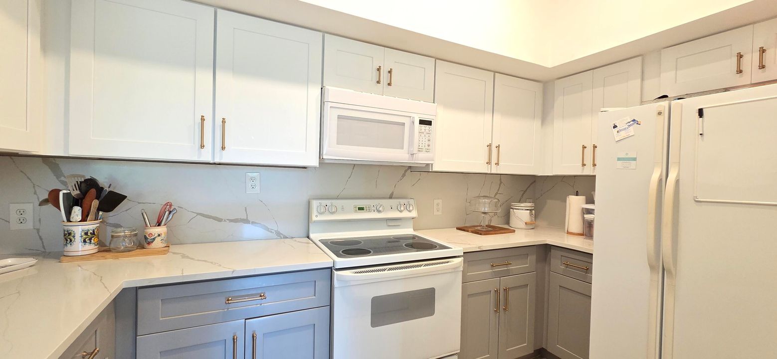 出租: $5,000 (3 贝兹, 2 浴室, 1479 平方英尺)