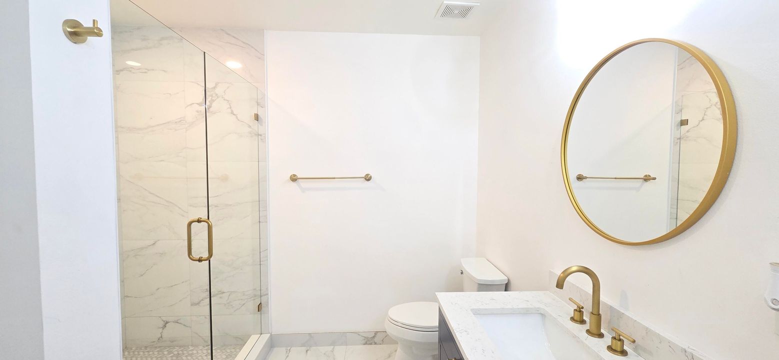 出租: $5,000 (3 贝兹, 2 浴室, 1479 平方英尺)