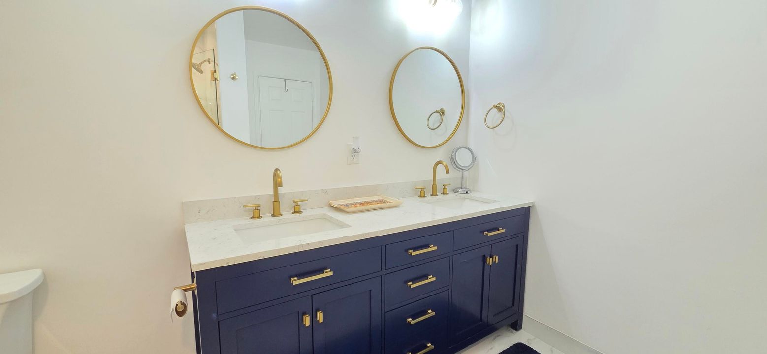 出租: $5,000 (3 贝兹, 2 浴室, 1479 平方英尺)