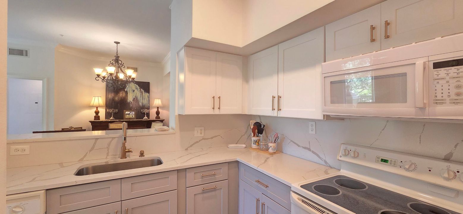 出租: $5,000 (3 贝兹, 2 浴室, 1479 平方英尺)