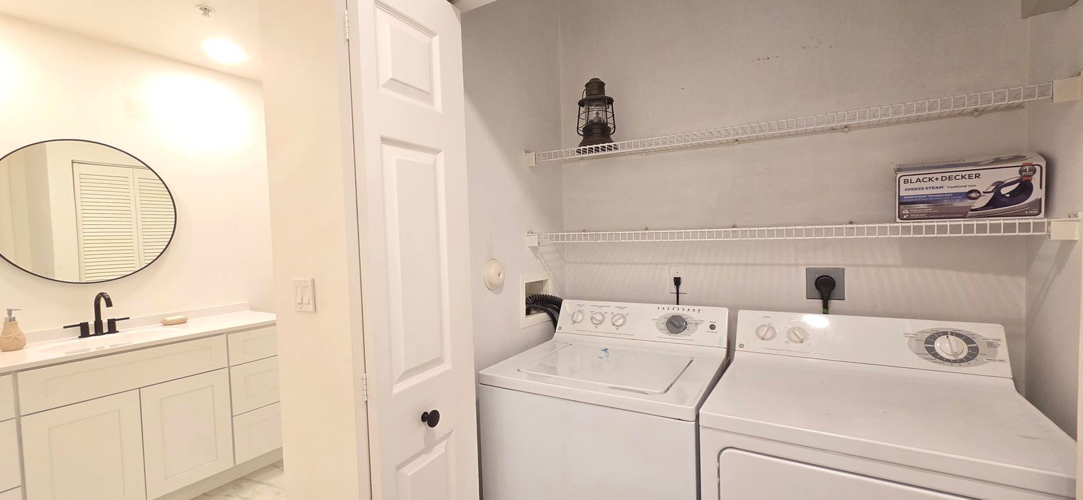 出租: $5,000 (3 贝兹, 2 浴室, 1479 平方英尺)