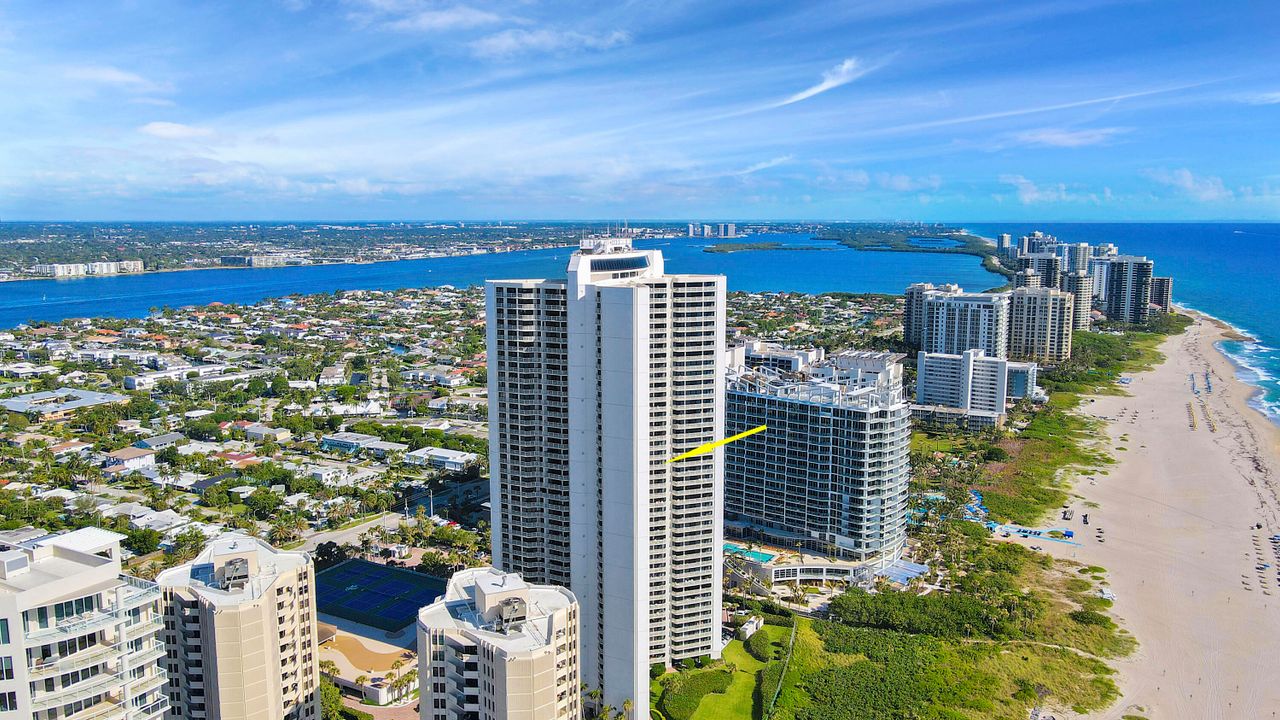 Под контрактом: $7,400 (2 спален, 2 ванн, 1381 Квадратных фут)