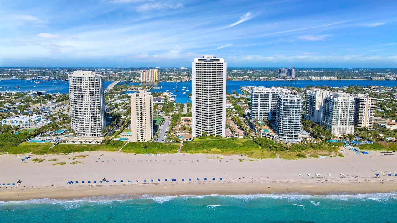 Под контрактом: $7,400 (2 спален, 2 ванн, 1381 Квадратных фут)