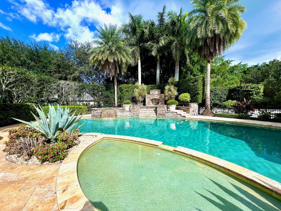 En Venta: $4,900,000 (5 camas, 6 baños, 6053 Pies cuadrados)