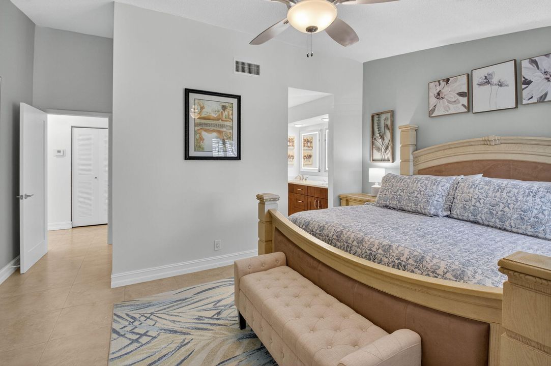 For Sale: $349,995 (2 beds, 2 baths, 1598 Square Feet)