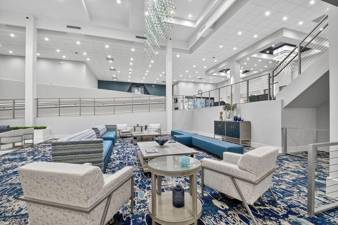 For Sale: $285,000 (2 beds, 2 baths, 1220 Square Feet)