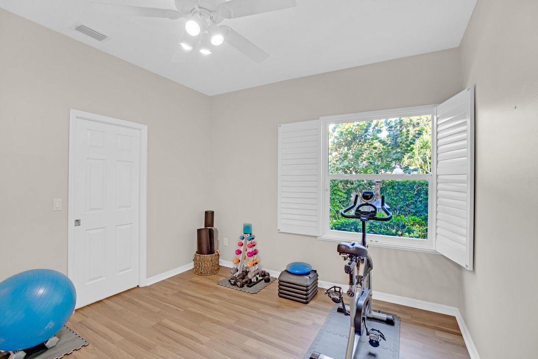 En Venta: $659,968 (3 camas, 2 baños, 2702 Pies cuadrados)