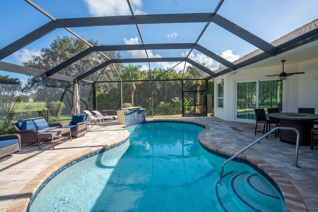 En Venta: $1,650,000 (5 camas, 4 baños, 3604 Pies cuadrados)