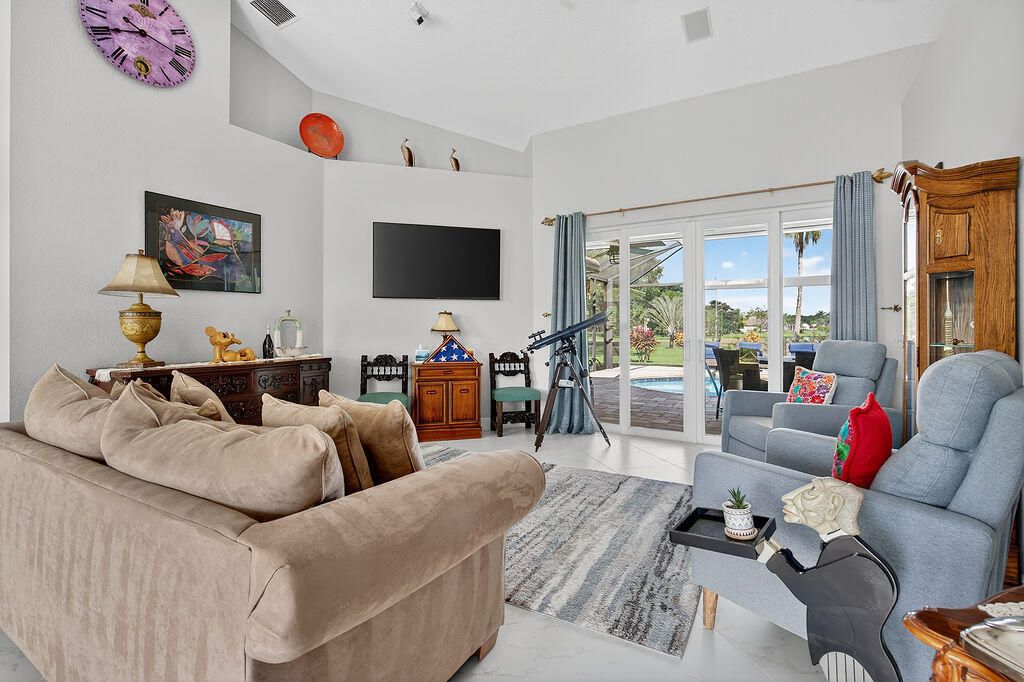 En Venta: $1,650,000 (5 camas, 4 baños, 3604 Pies cuadrados)