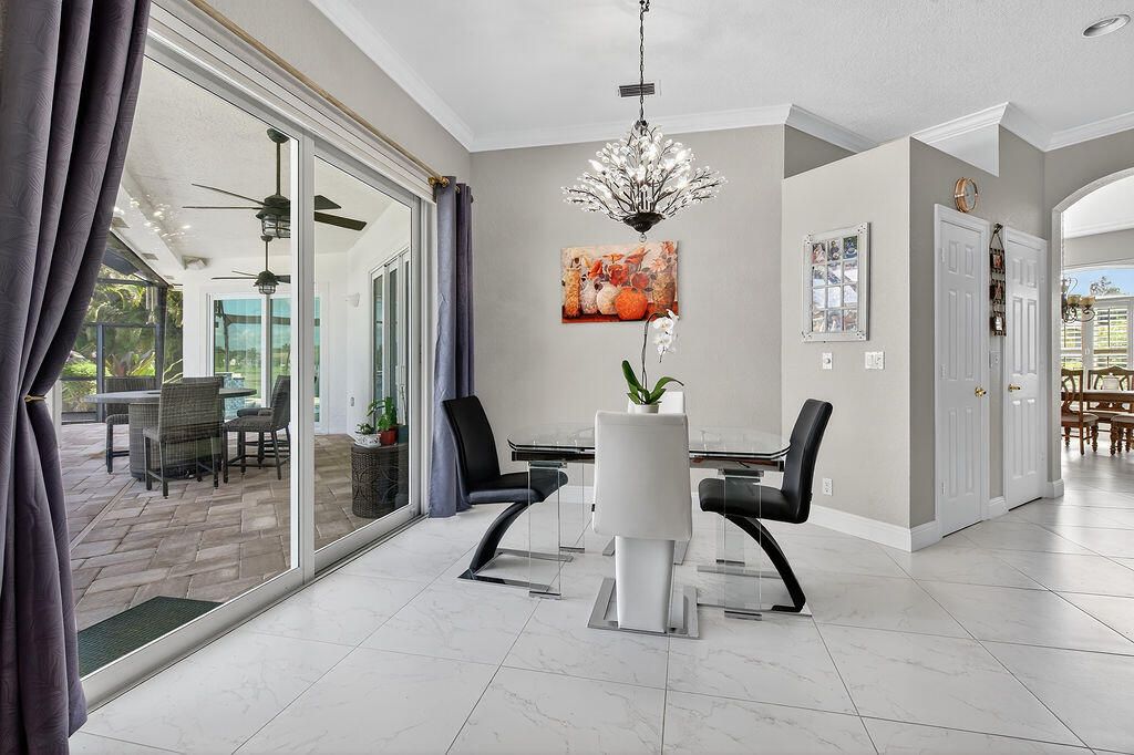 En Venta: $1,650,000 (5 camas, 4 baños, 3604 Pies cuadrados)