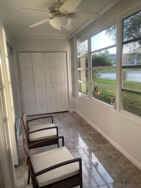 For Sale: $198,500 (2 beds, 2 baths, 1210 Square Feet)