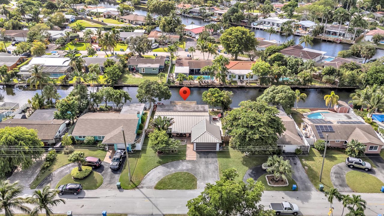 На продажу: $658,000 (3 спален, 2 ванн, 1672 Квадратных фут)