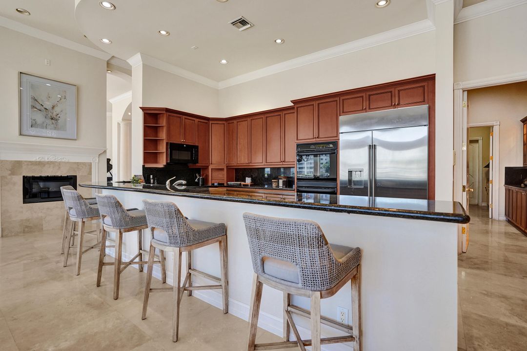 For Sale: $7,495,000 (4 beds, 4 baths, 5092 Square Feet)