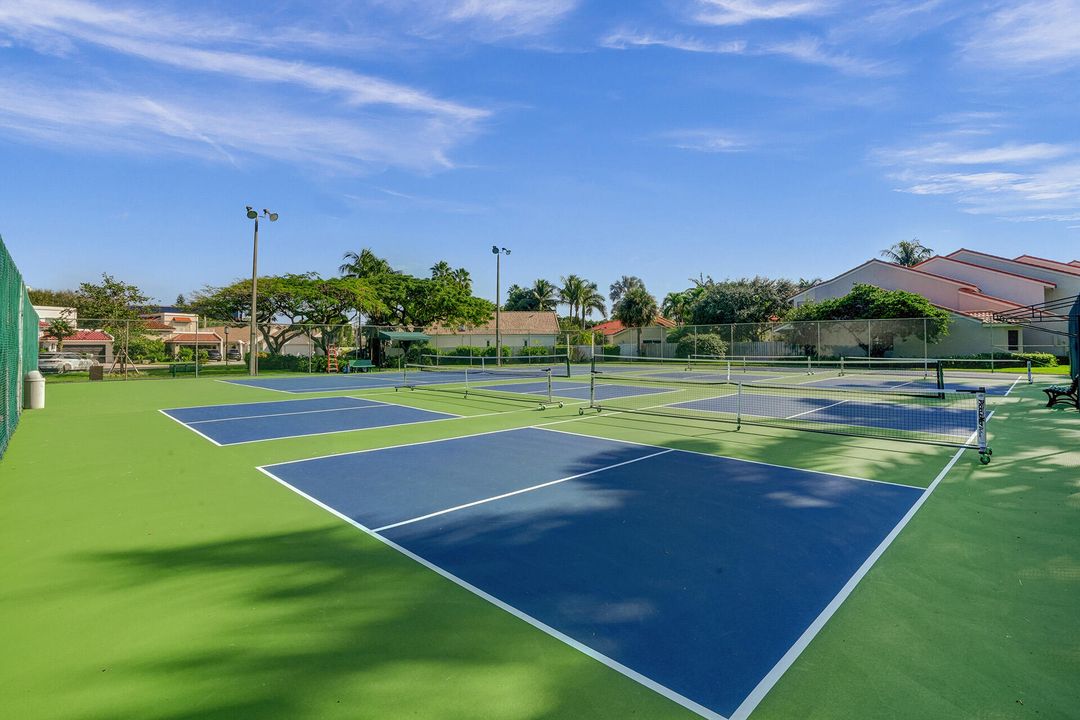 For Sale: $7,495,000 (4 beds, 4 baths, 5092 Square Feet)