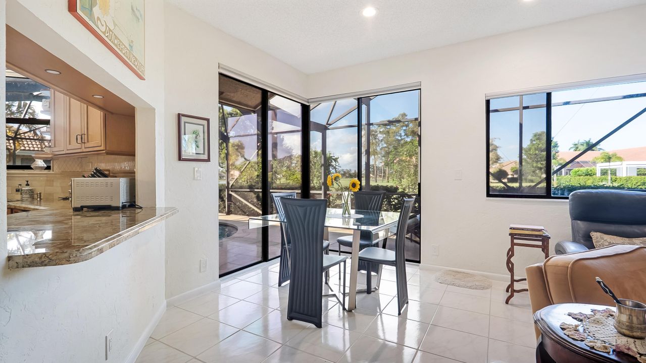 На продажу: $785,000 (3 спален, 2 ванн, 2404 Квадратных фут)