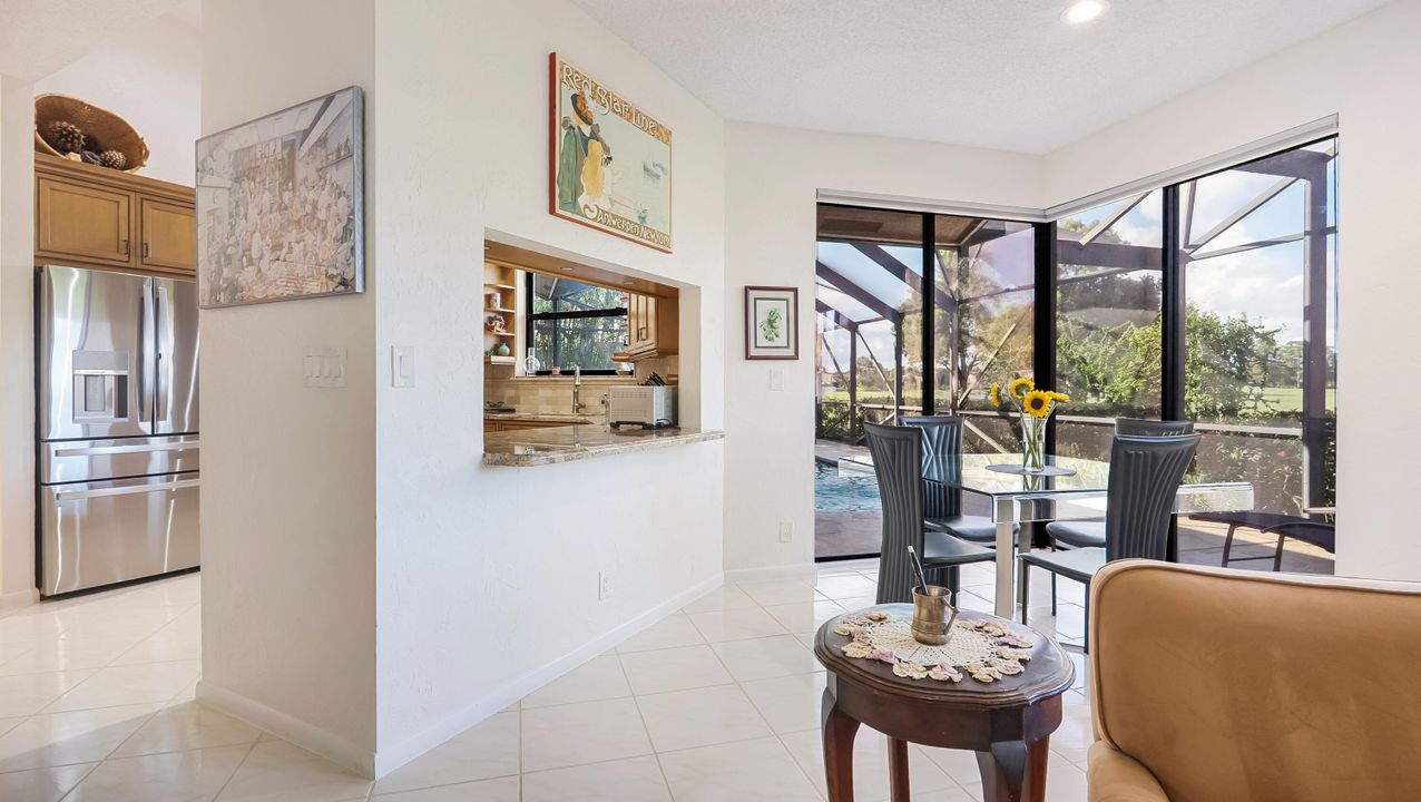 На продажу: $785,000 (3 спален, 2 ванн, 2404 Квадратных фут)