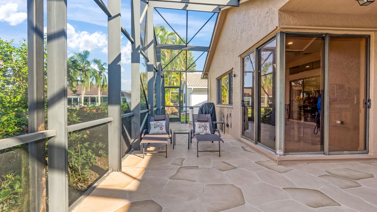 На продажу: $785,000 (3 спален, 2 ванн, 2404 Квадратных фут)