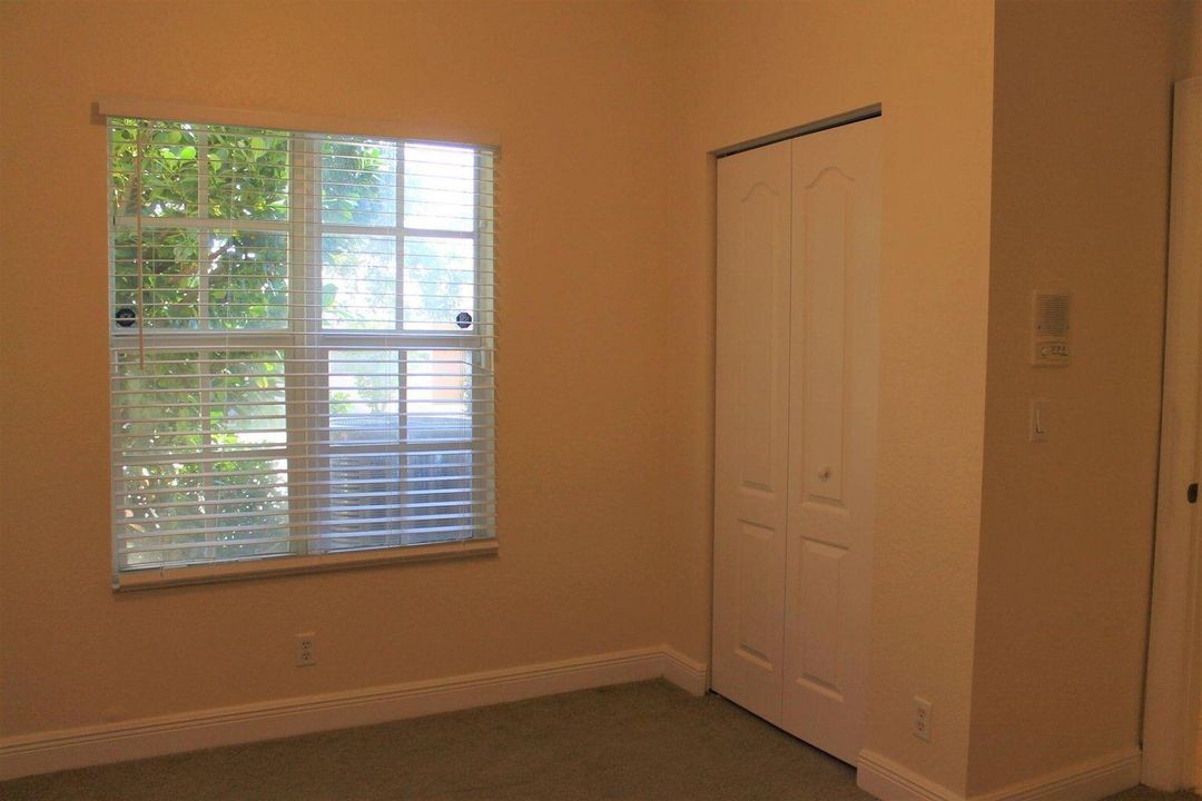 待售: $429,000 (3 贝兹, 3 浴室, 1956 平方英尺)