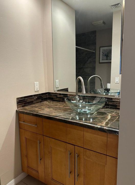 En Venta: $925,000 (0 camas, 0 baños, 2492 Pies cuadrados)