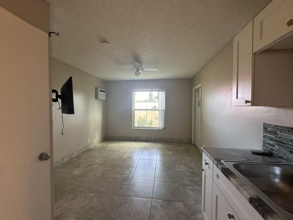 En Venta: $925,000 (0 camas, 0 baños, 2492 Pies cuadrados)