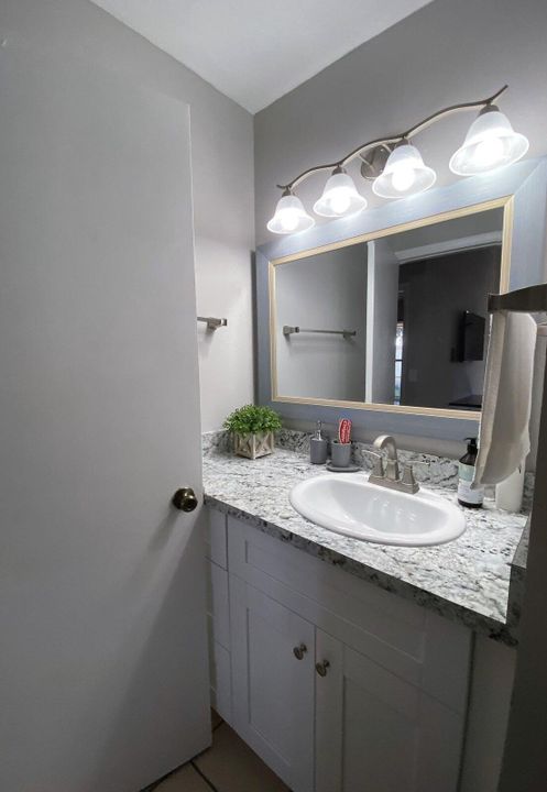 En Venta: $925,000 (0 camas, 0 baños, 2492 Pies cuadrados)