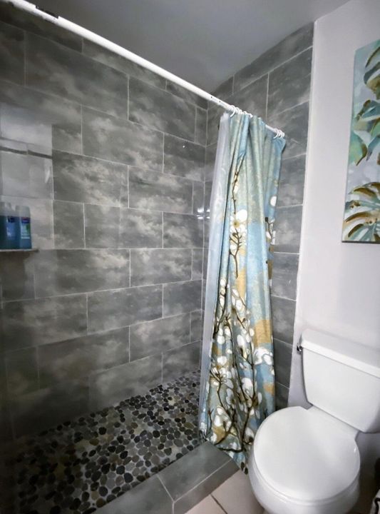 En Venta: $925,000 (0 camas, 0 baños, 2492 Pies cuadrados)