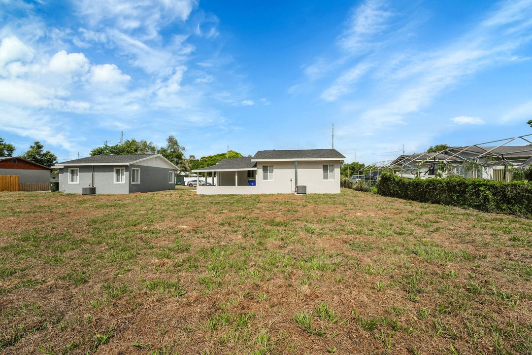 待售: $239,990 (3 贝兹, 1 浴室, 753 平方英尺)