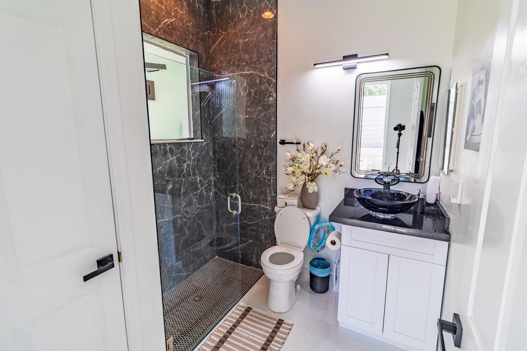 待售: $1,650,000 (5 贝兹, 4 浴室, 4460 平方英尺)