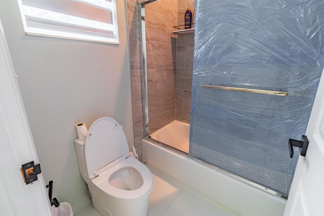 待售: $1,650,000 (5 贝兹, 4 浴室, 4460 平方英尺)