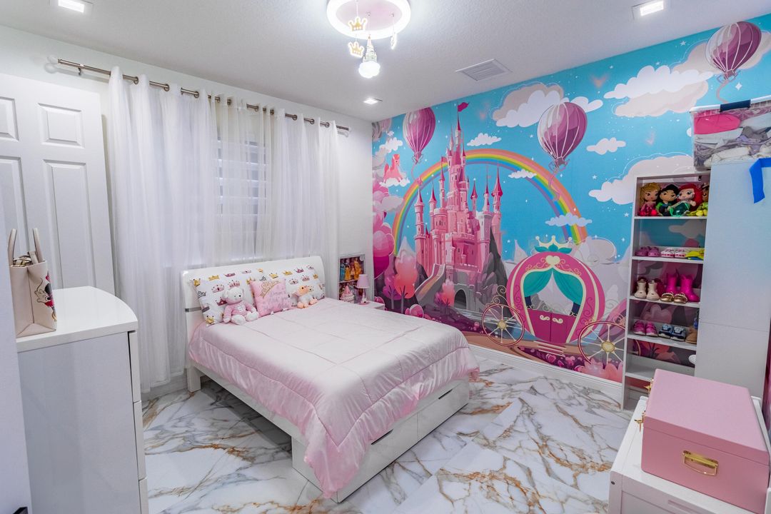 待售: $1,650,000 (5 贝兹, 4 浴室, 4460 平方英尺)