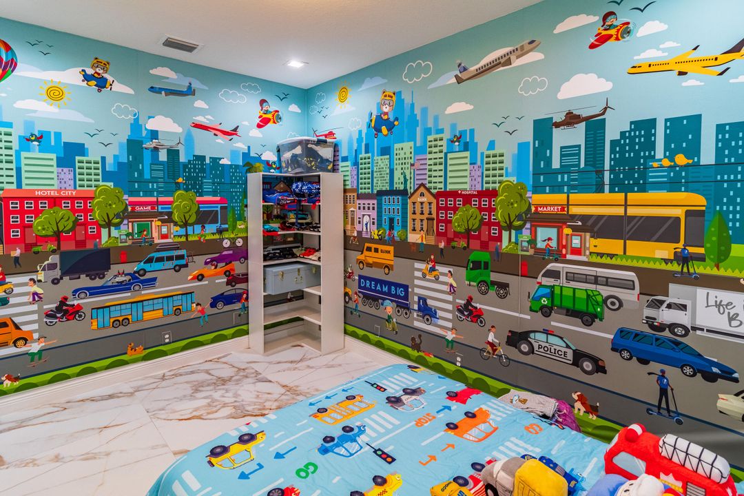 待售: $1,650,000 (5 贝兹, 4 浴室, 4460 平方英尺)