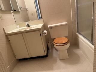 For Sale: $289,999 (2 beds, 2 baths, 1316 Square Feet)