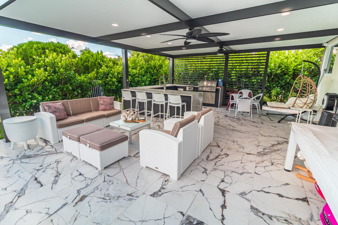 待售: $1,650,000 (5 贝兹, 4 浴室, 4460 平方英尺)