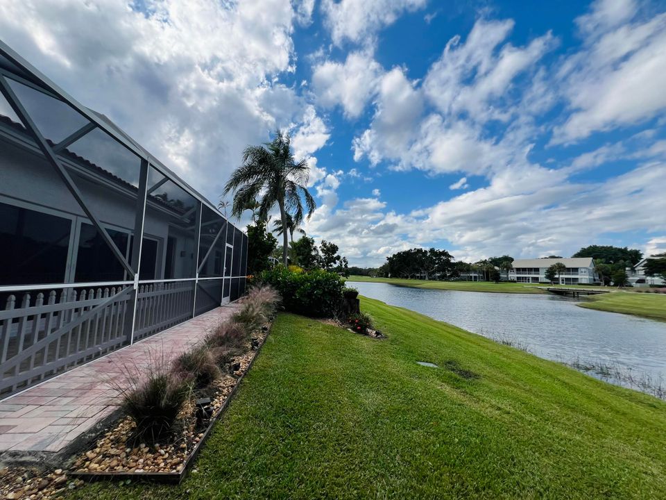 For Sale: $379,000 (3 beds, 2 baths, 2090 Square Feet)