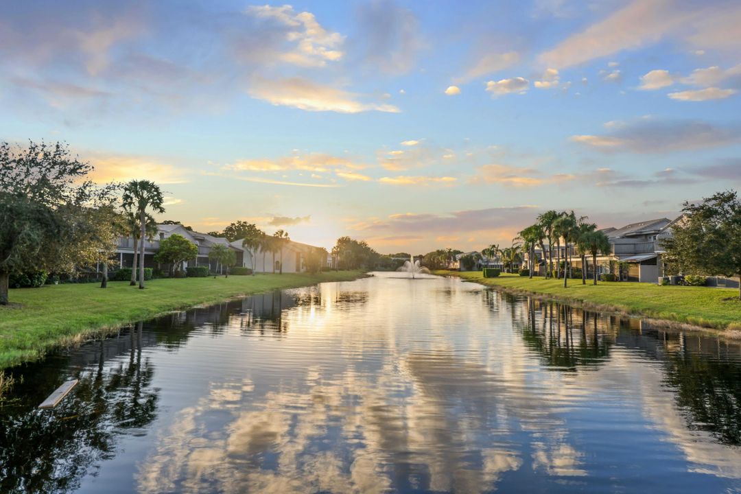 Active With Contract: $725,000 (3 beds, 2 baths, 2363 Square Feet)