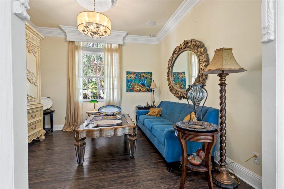 Active With Contract: $399,900 (2 beds, 2 baths, 1780 Square Feet)