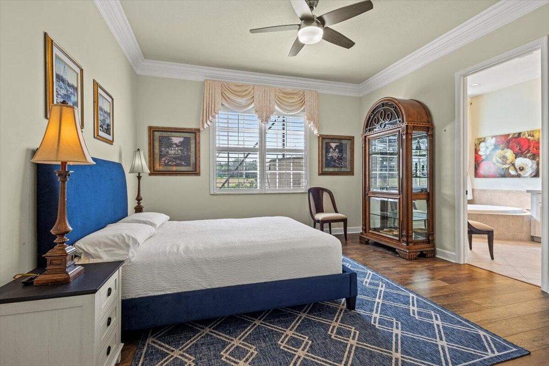 Active With Contract: $399,900 (2 beds, 2 baths, 1780 Square Feet)