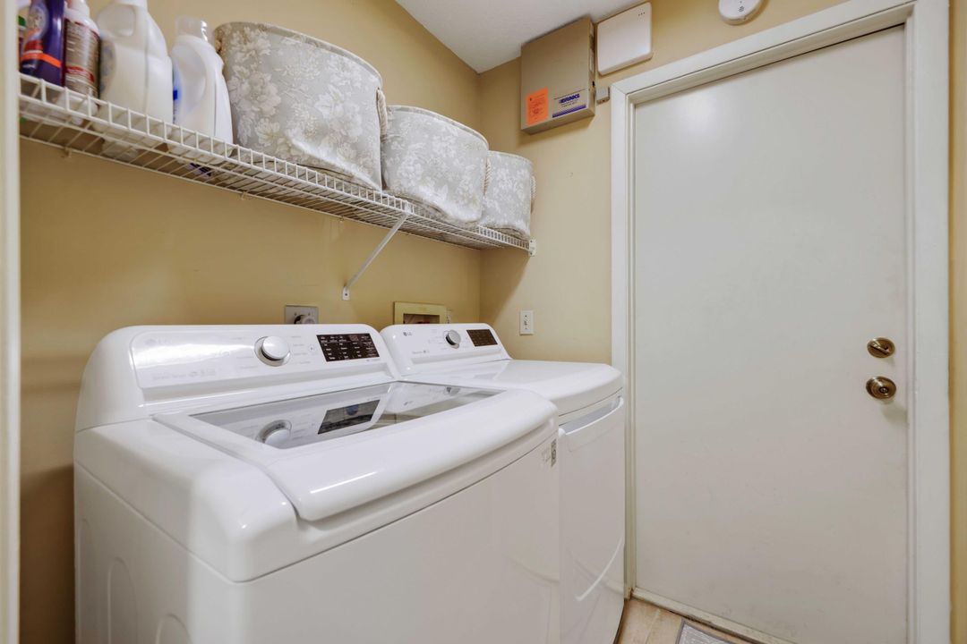 Active With Contract: $725,000 (3 beds, 2 baths, 2363 Square Feet)