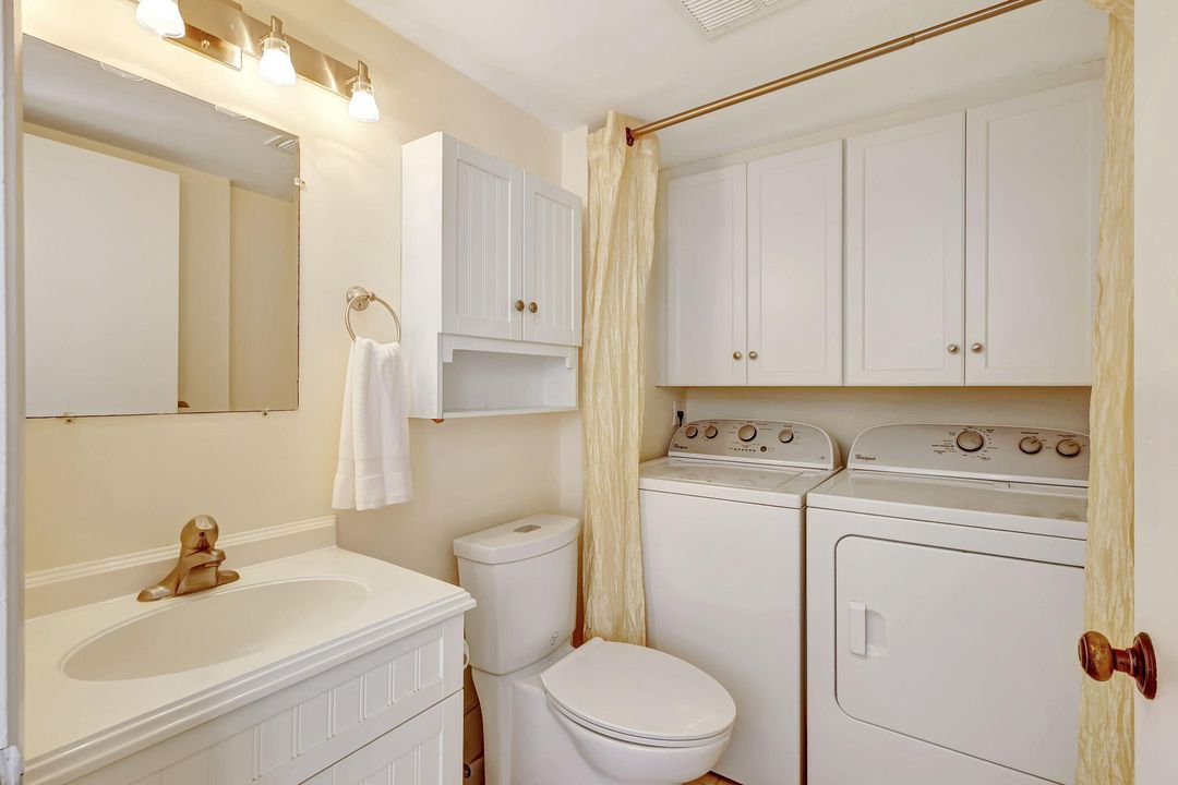 For Rent: $3,200 (2 beds, 2 baths, 1188 Square Feet)