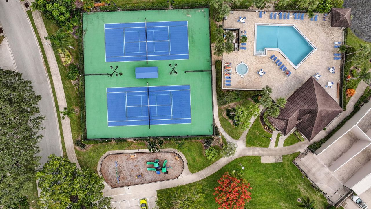 For Rent: $3,200 (2 beds, 2 baths, 1188 Square Feet)