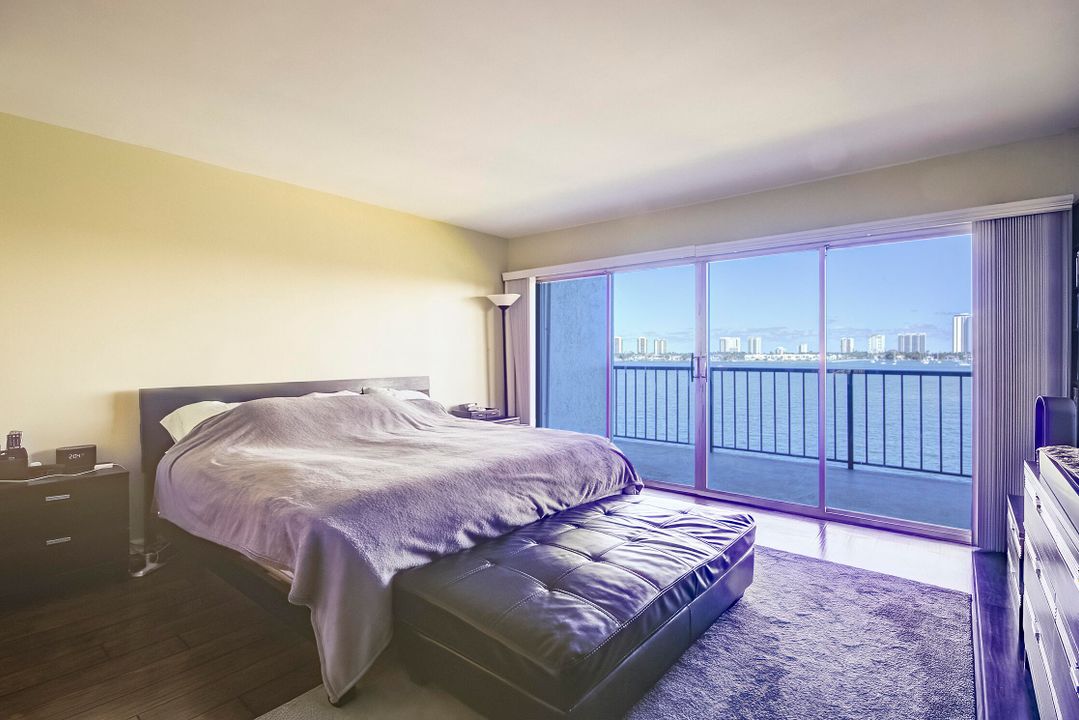 For Sale: $380,000 (2 beds, 2 baths, 1440 Square Feet)